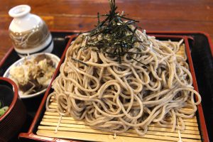 手打ちそばが人気。道の駅「くんま水車の里（静岡県）」